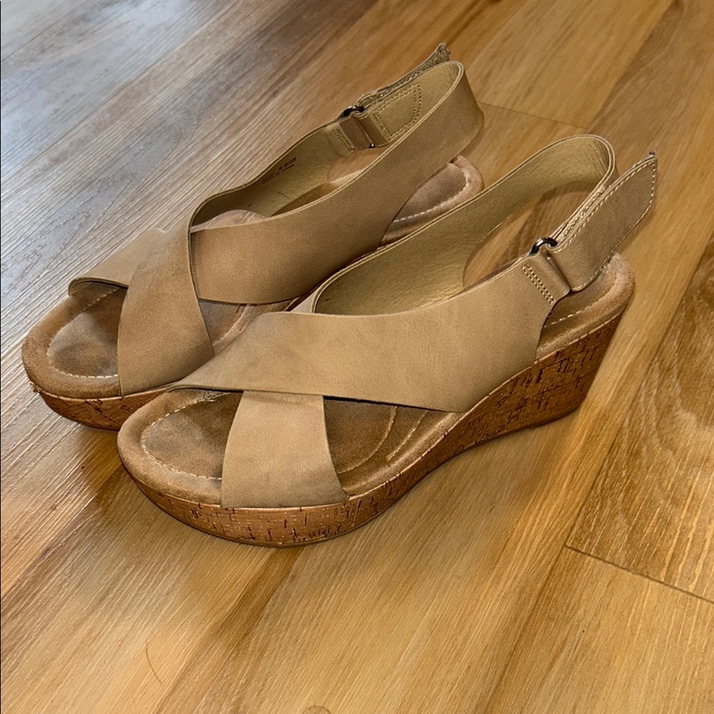 CL by Laundry Tan Wedge Sandals with Cork Heel